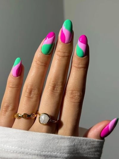 unghie primaverili 2024